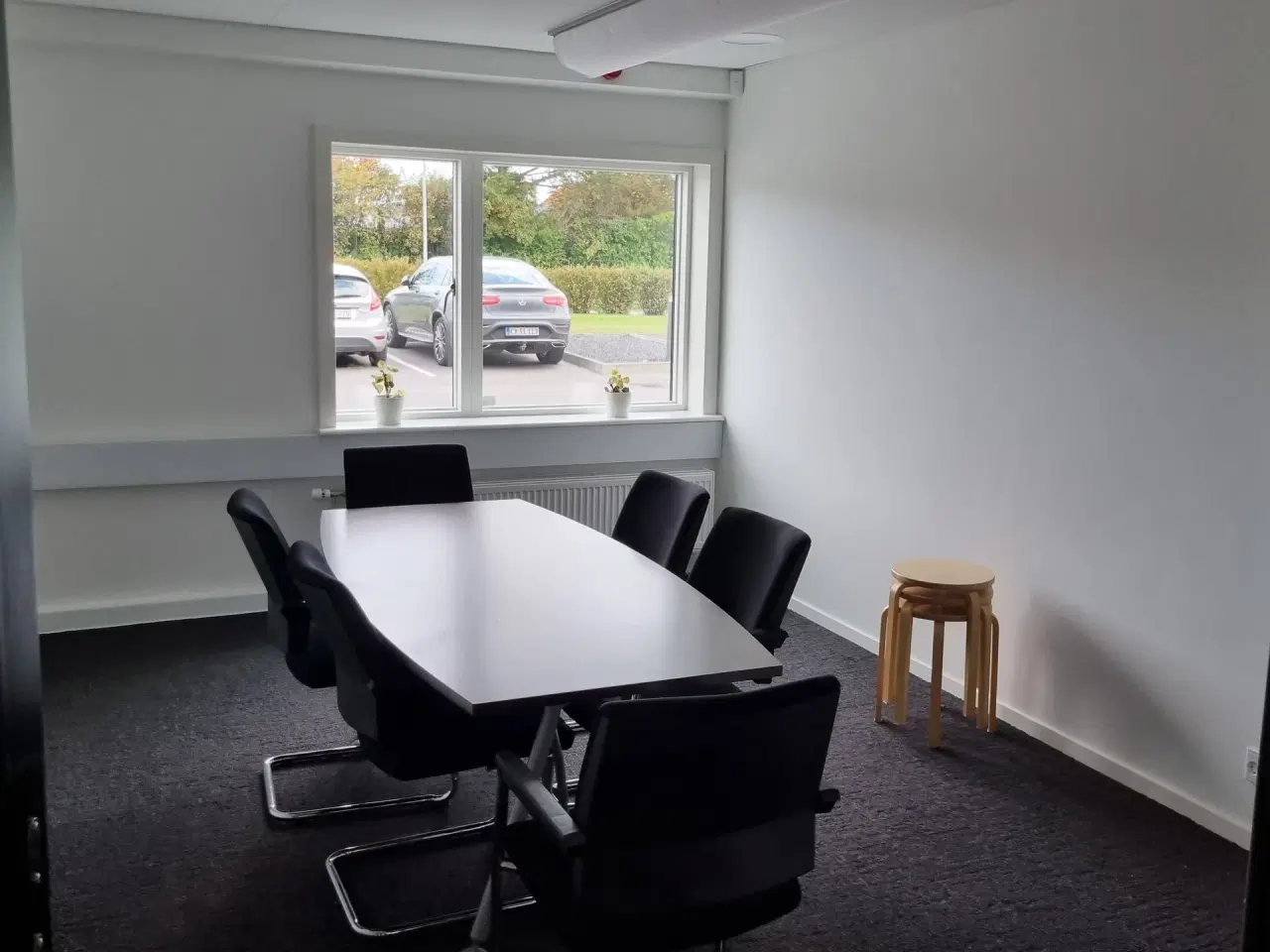 Billede 2 - Rigtigt flotte kontorer med god synlighed
