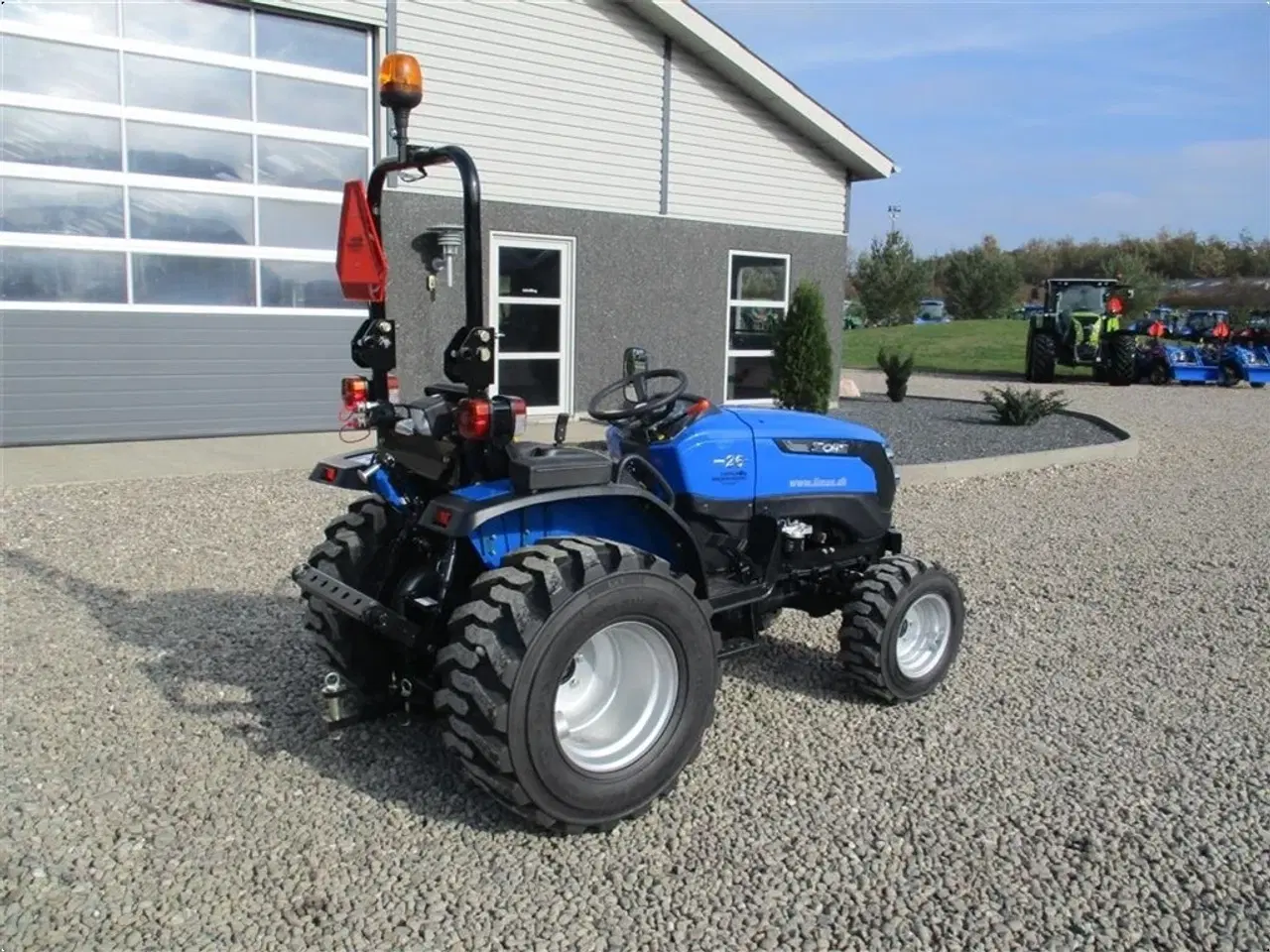 Billede 13 - Solis 26 6+2 gearmaskine med Servostyrring og Industri hjul