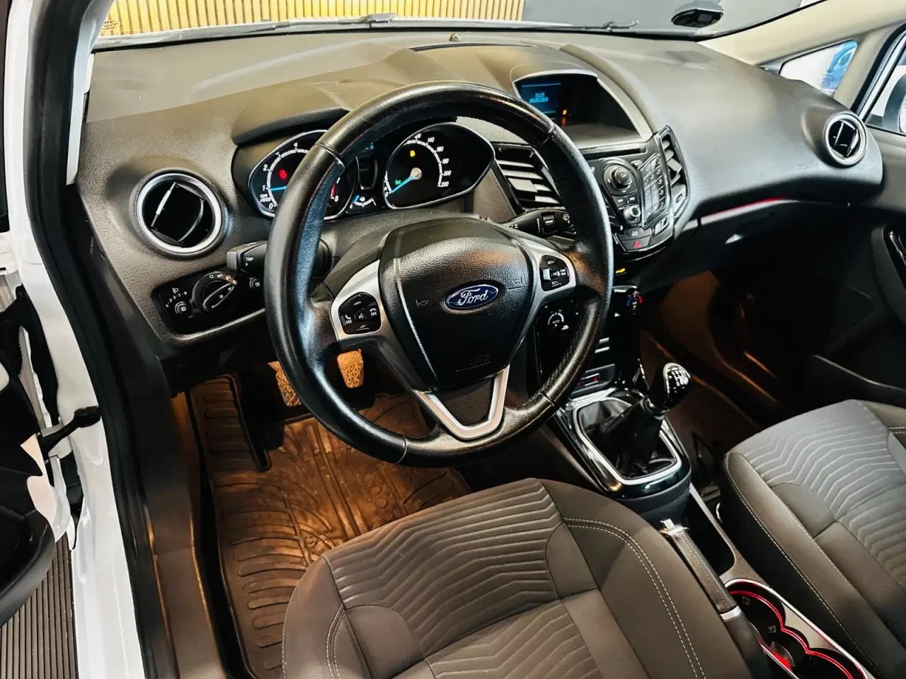 Billede 9 - Ford Fiesta 1,0 SCTi 100 Titanium