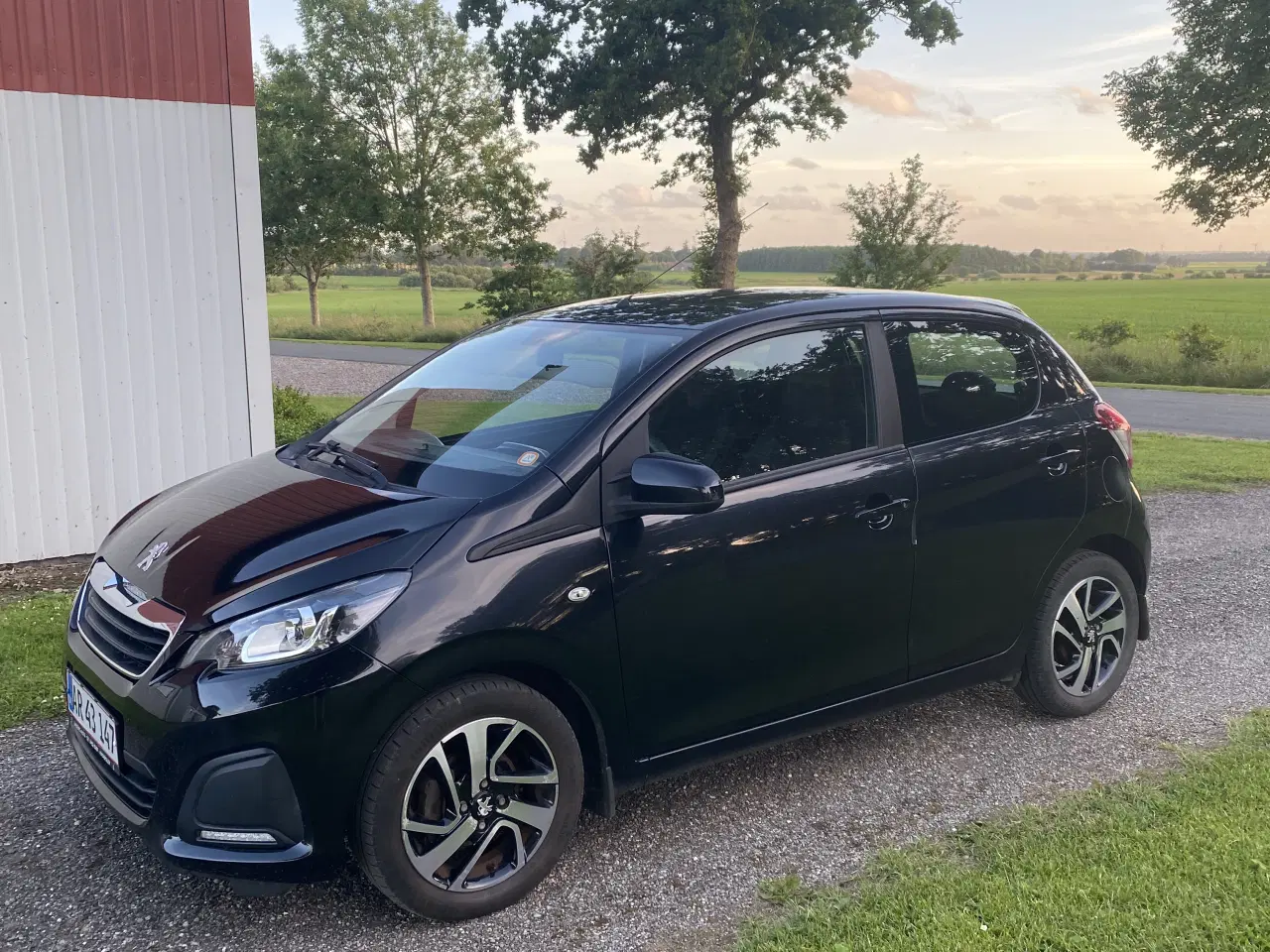 Billede 1 - Peugeot 108 1,2 VTi 82 - 109.000 km - 2014