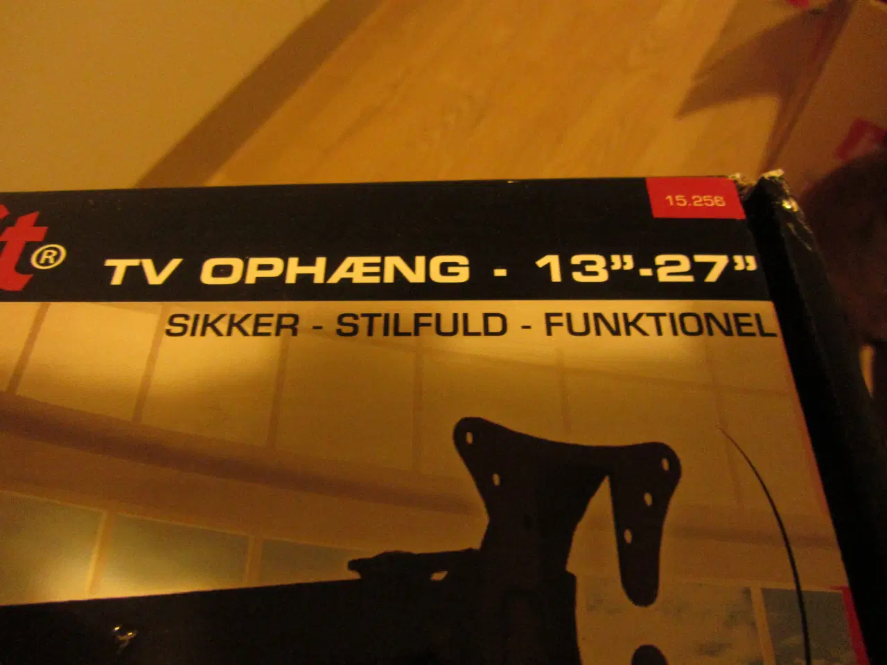 Billede 1 - tv ophæng.