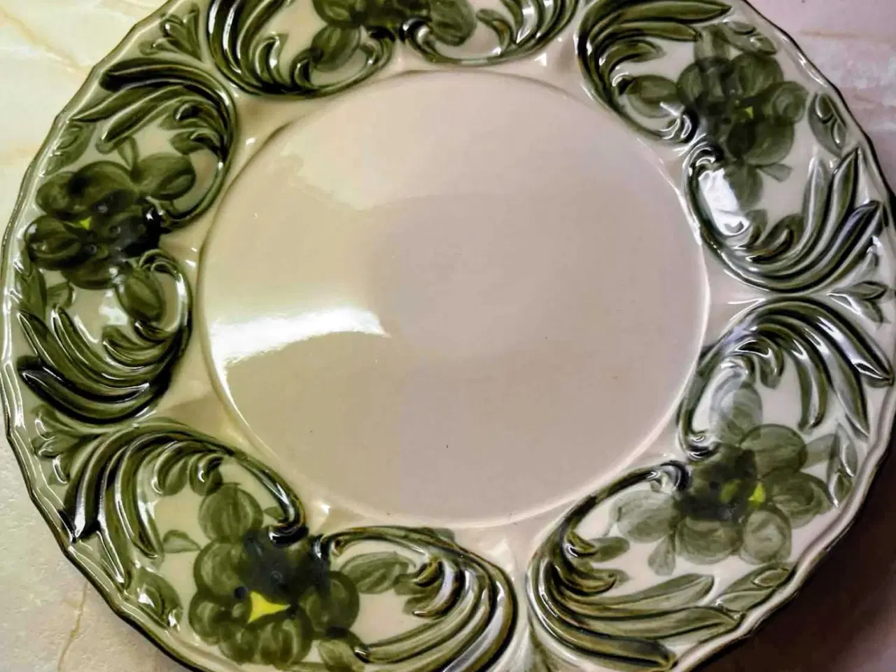 Billede 1 - Vild retro the sæt, Hiline Pauline.