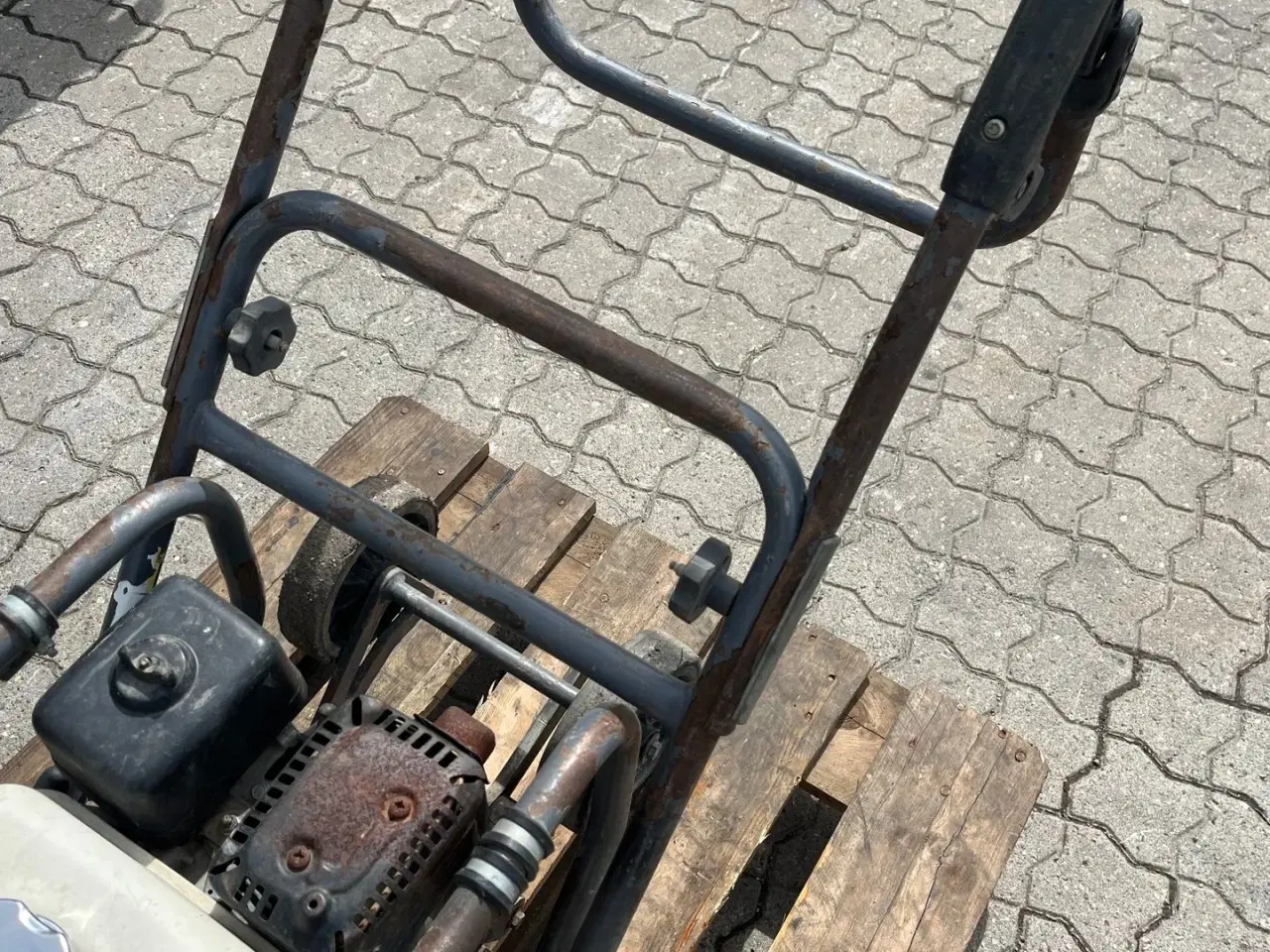 Billede 2 - Dynapac LF100 95kg pladevip