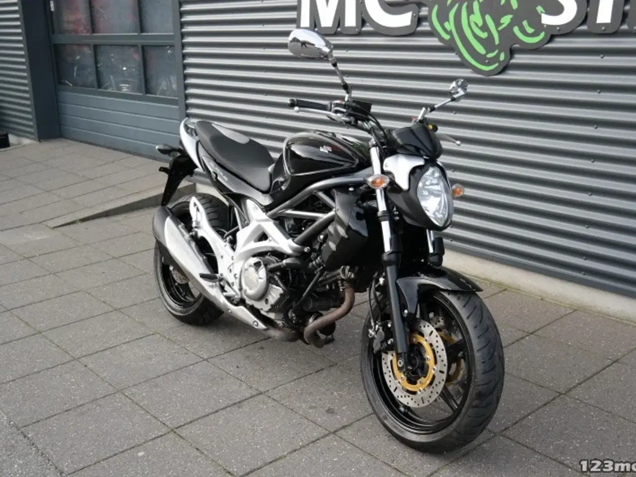 Billede 2 - Suzuki SFV 650 Gladius MC-SYD BYTTER GERNE