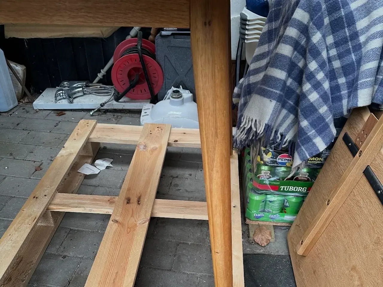 Billede 2 - Spisebord i egetræ 