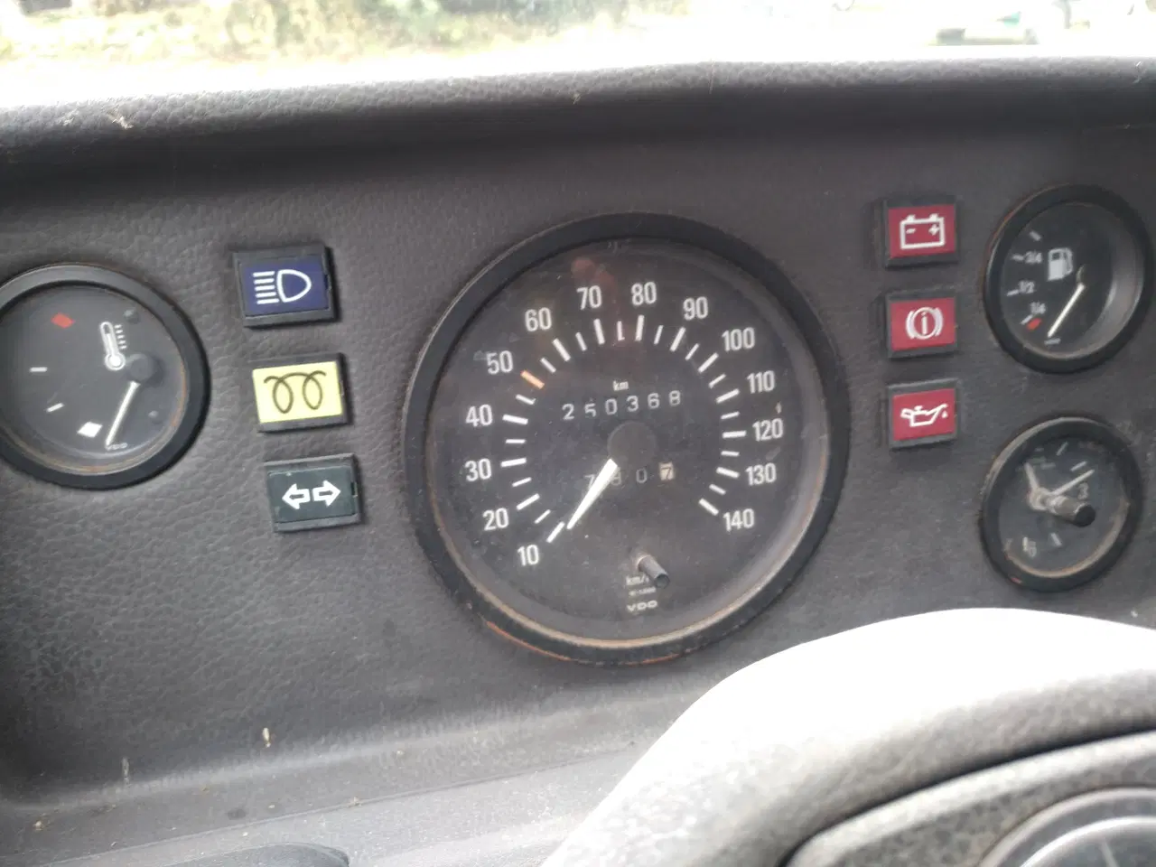 Billede 6 - MB 210, en ejers kasse km.250000. 