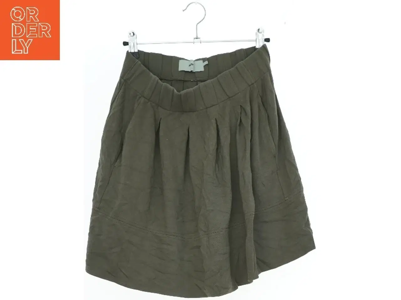 Billede 1 - Grøn nederdel fra Moves (str. S)