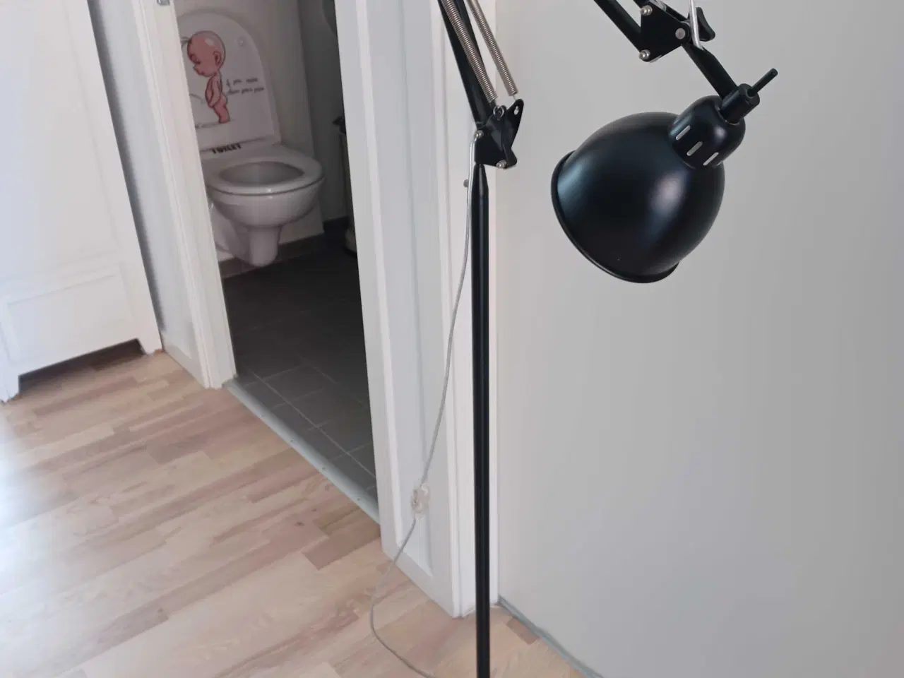 Billede 3 - Gulvlampe fra Ilva