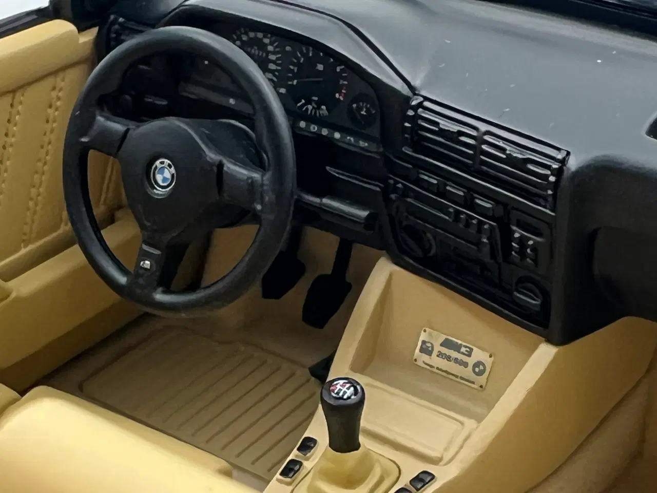 Billede 6 - 1989 BMW M3 Cabriolet 1:18  Type: E30  