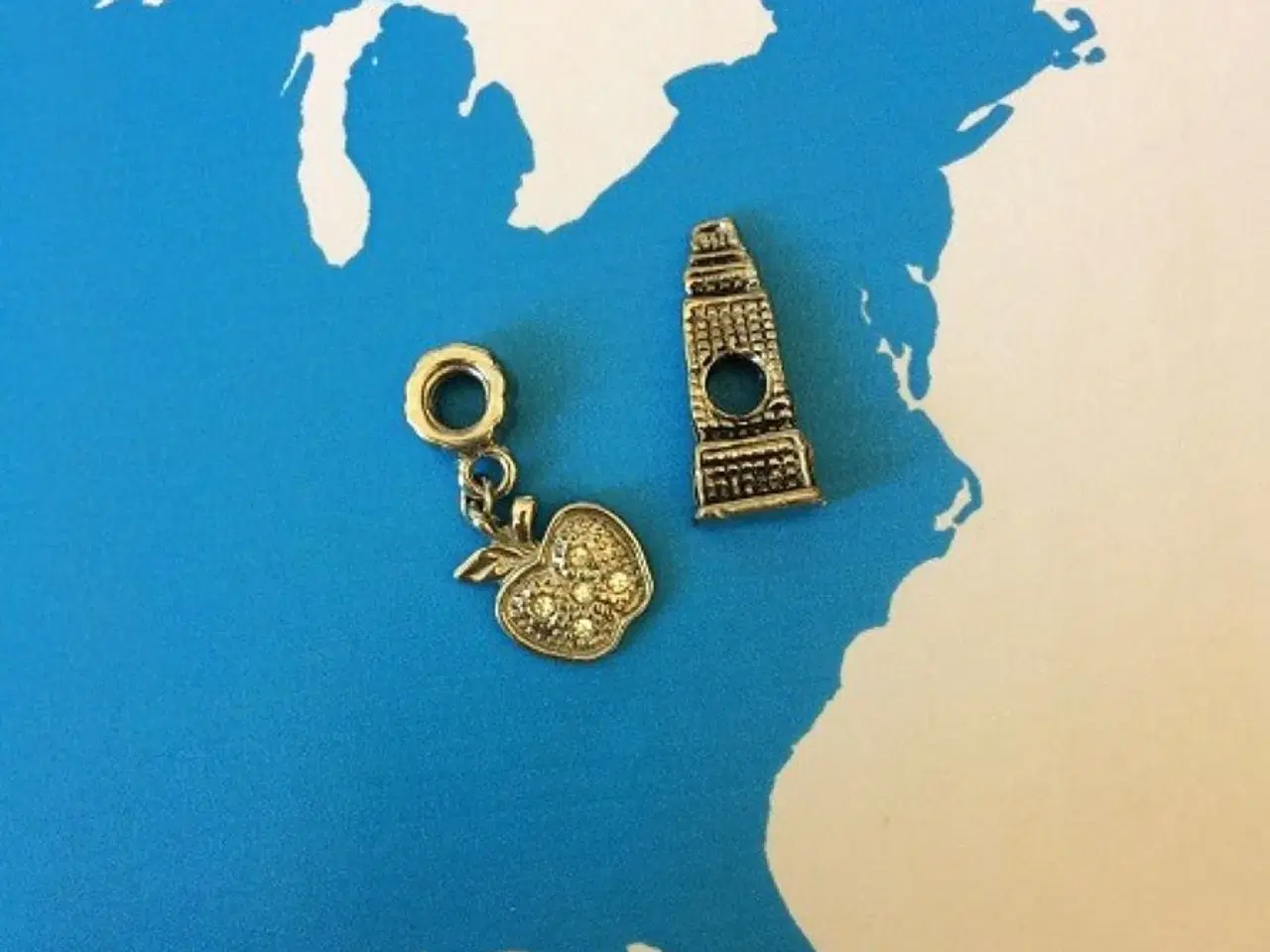 Billede 8 - 3 vedhæng med Western-tema