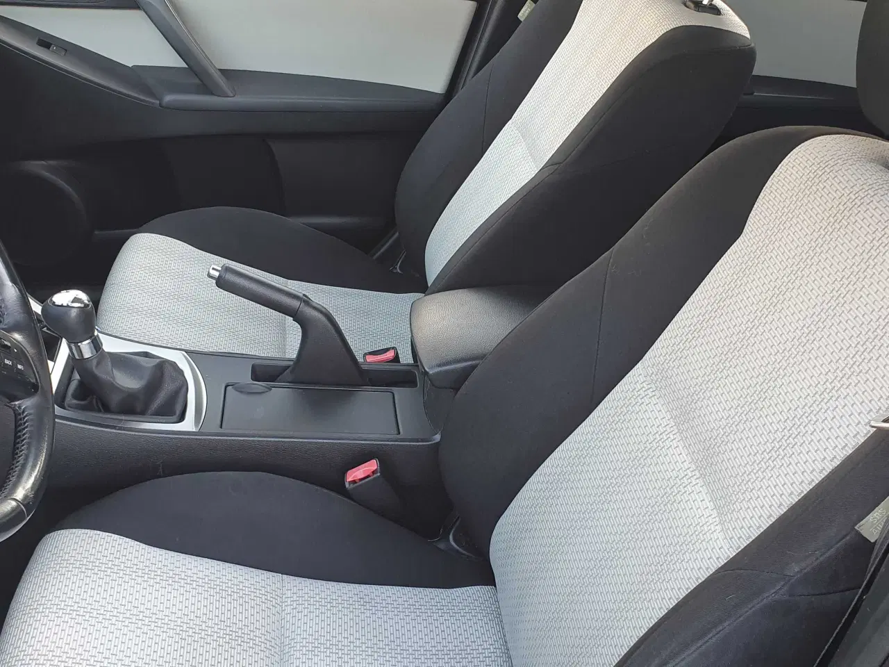 Billede 5 - Mazda 3 Hatchback 2,0 sport 150HK 
