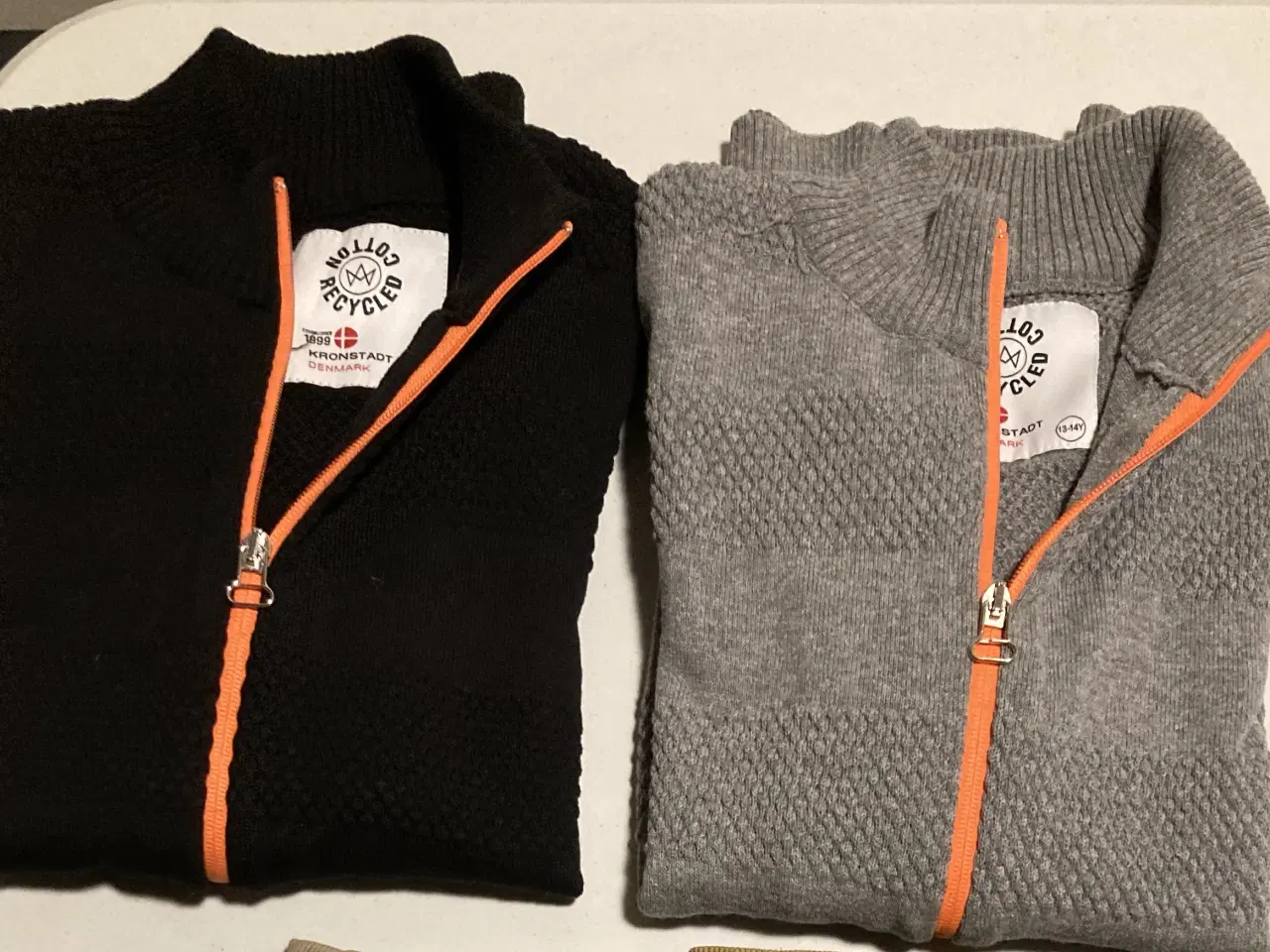 Billede 1 - Tøjpakke 4. stk. tøj str. 158/164