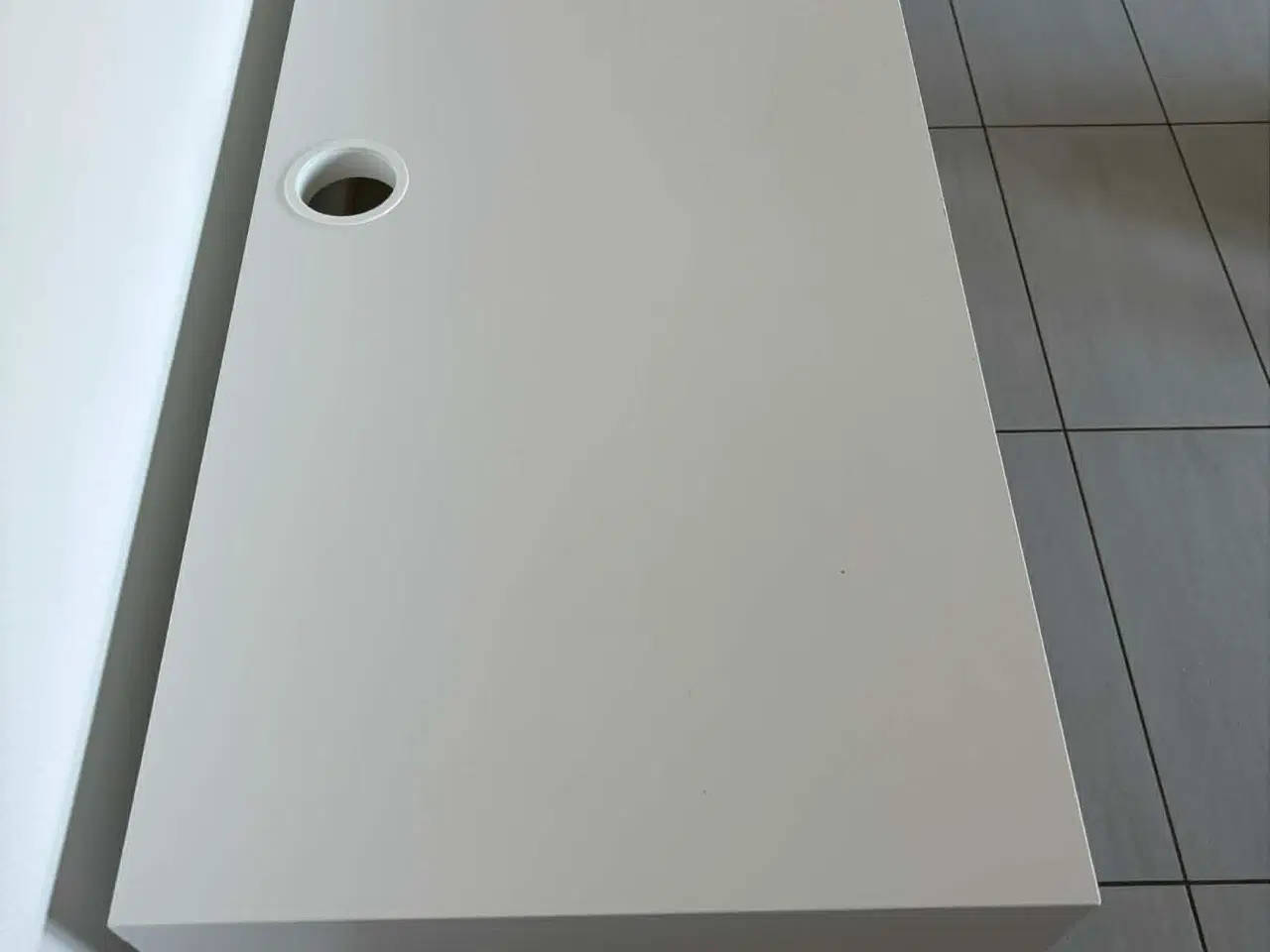 Billede 10 - IKEA Micke skrivebord 105x50 cm