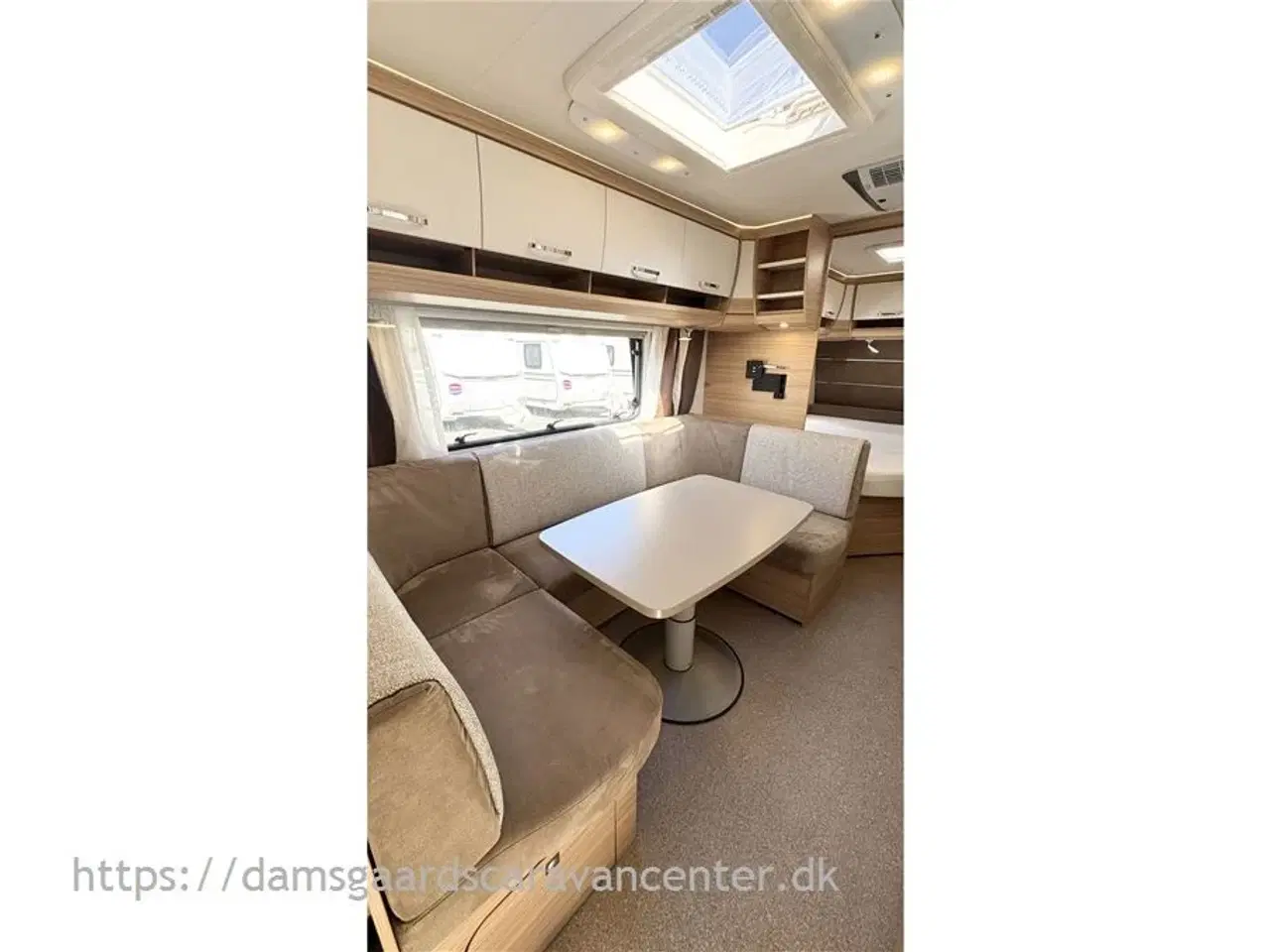 Billede 6 - 2019 - Dethleffs Camper 560 FMK   Dobbeltseng-Køjer-Gulvtemp.-Mover-Telt