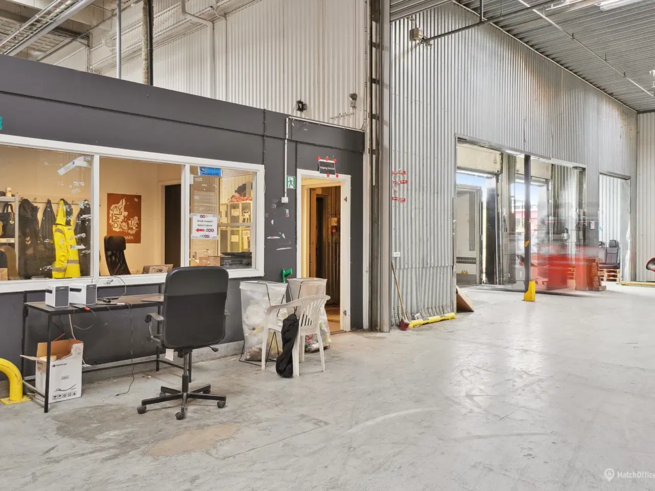 Billede 7 - Højloftet lager med kontor til leje på Amager tæt på E20 og Ørestad