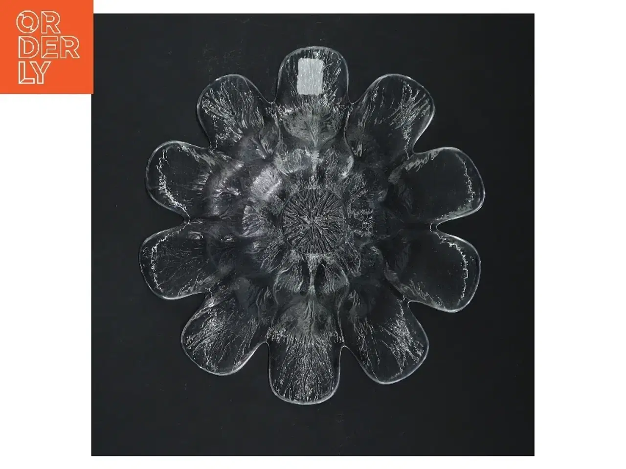 Billede 3 - Glas skål, blomstformet fra Holmegaard (str. Ø 18 cm)