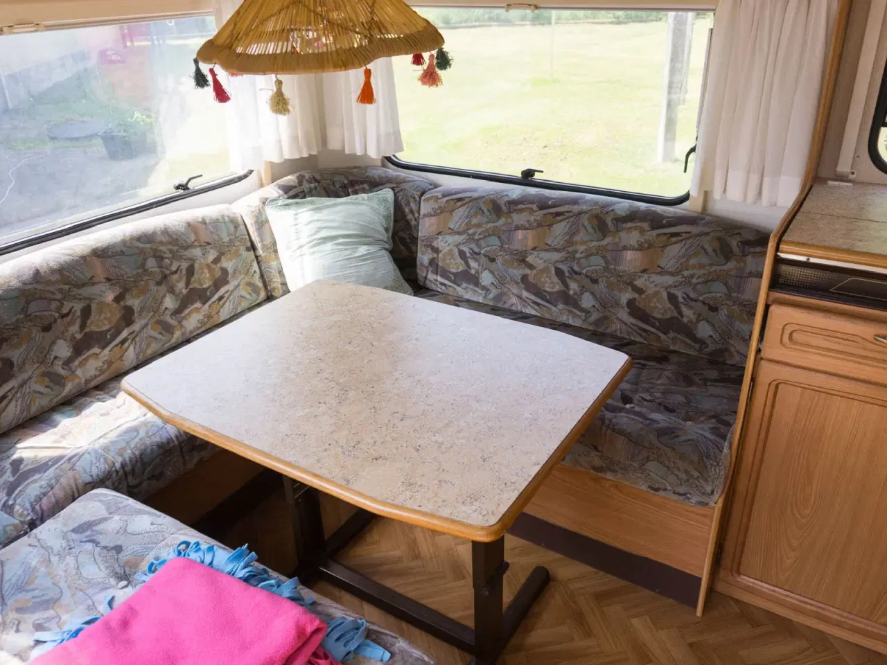 Billede 4 - Kun 1.200 totalvægt, i super fin stand!