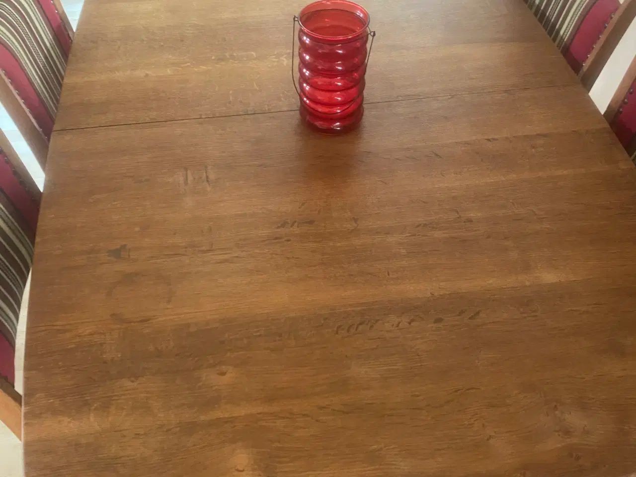 Billede 1 - Spisebord 