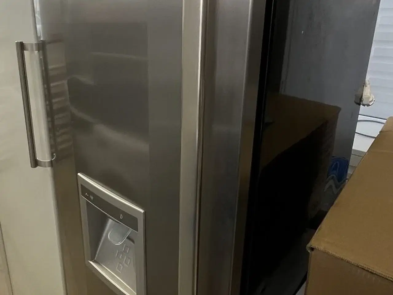 Billede 2 - Skabsfryser, brugt HUSQUARNA