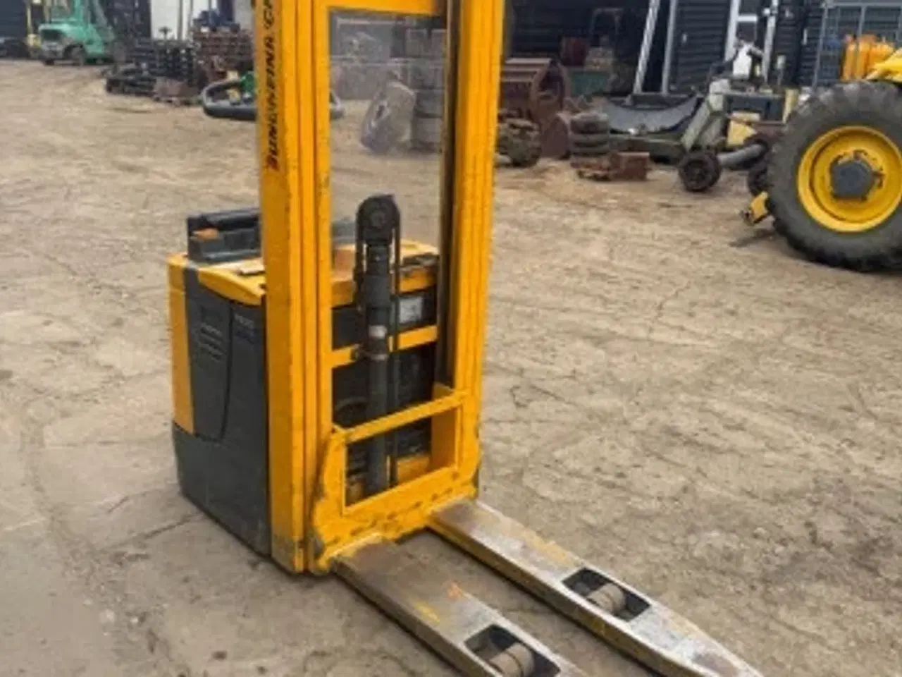 Billede 4 - Stabler med friløft