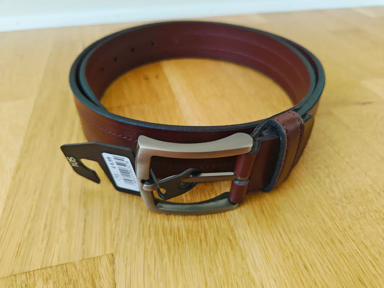 Billede 1 - Brun bælte str. 105 nyt.
