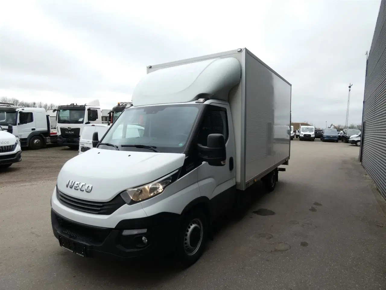 Billede 4 - Iveco Daily 35S16 ALUKASSE/LIFT AG 2,3 D 156HK Ladv./Chas.