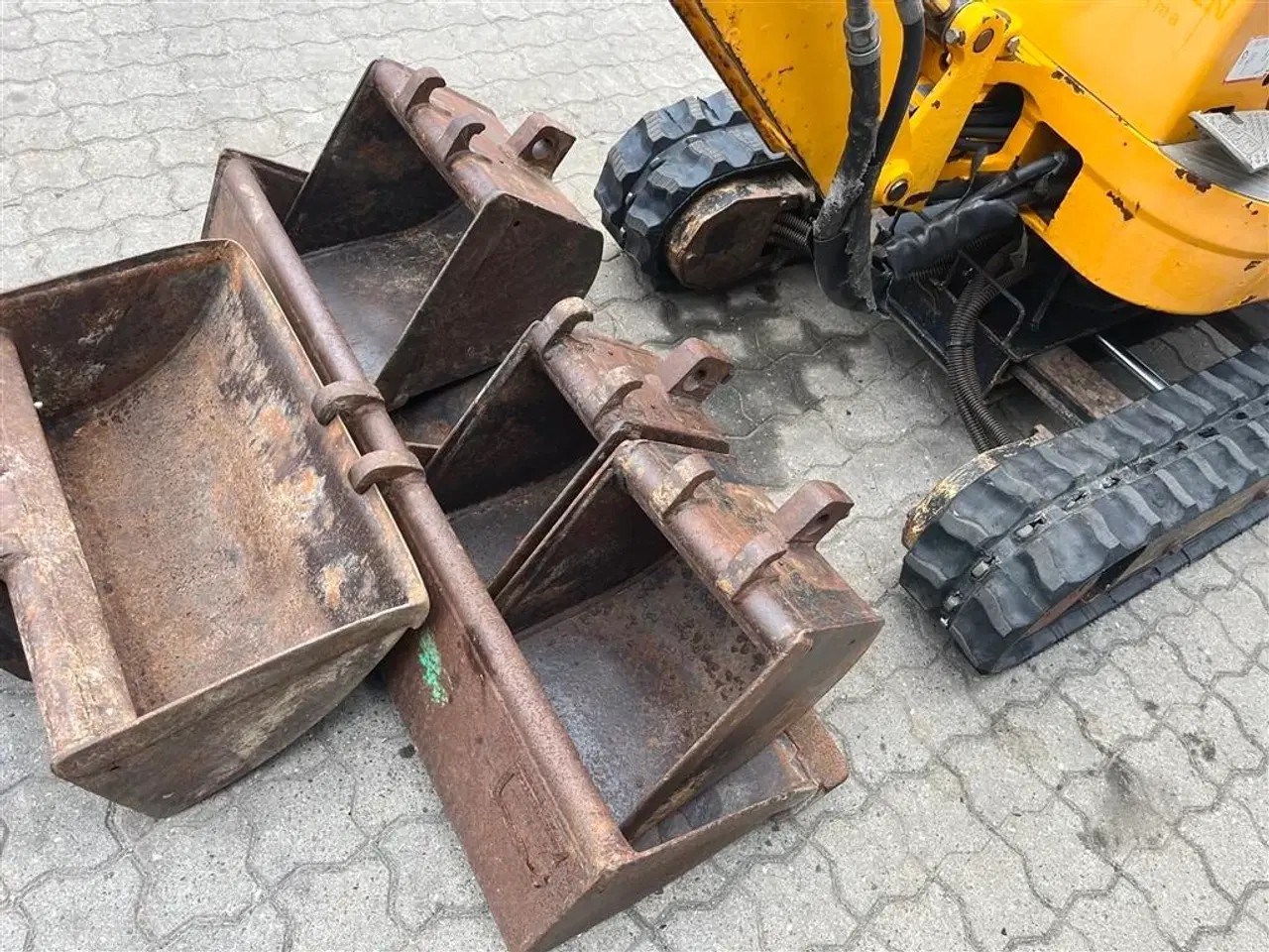 Billede 6 - JCB MICRO 1100kg minigraver med hurtigskifte og 5skovle