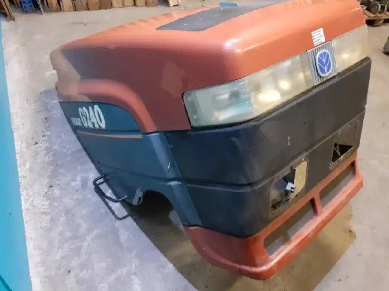 Billede 7 - New Holland G240 Motorhjelm 86500611