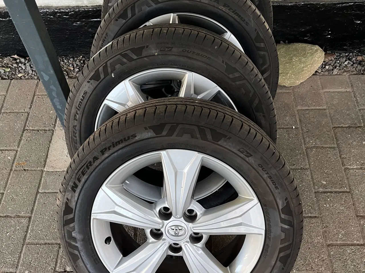 Billede 1 - Toyota alufælge sommerdæk