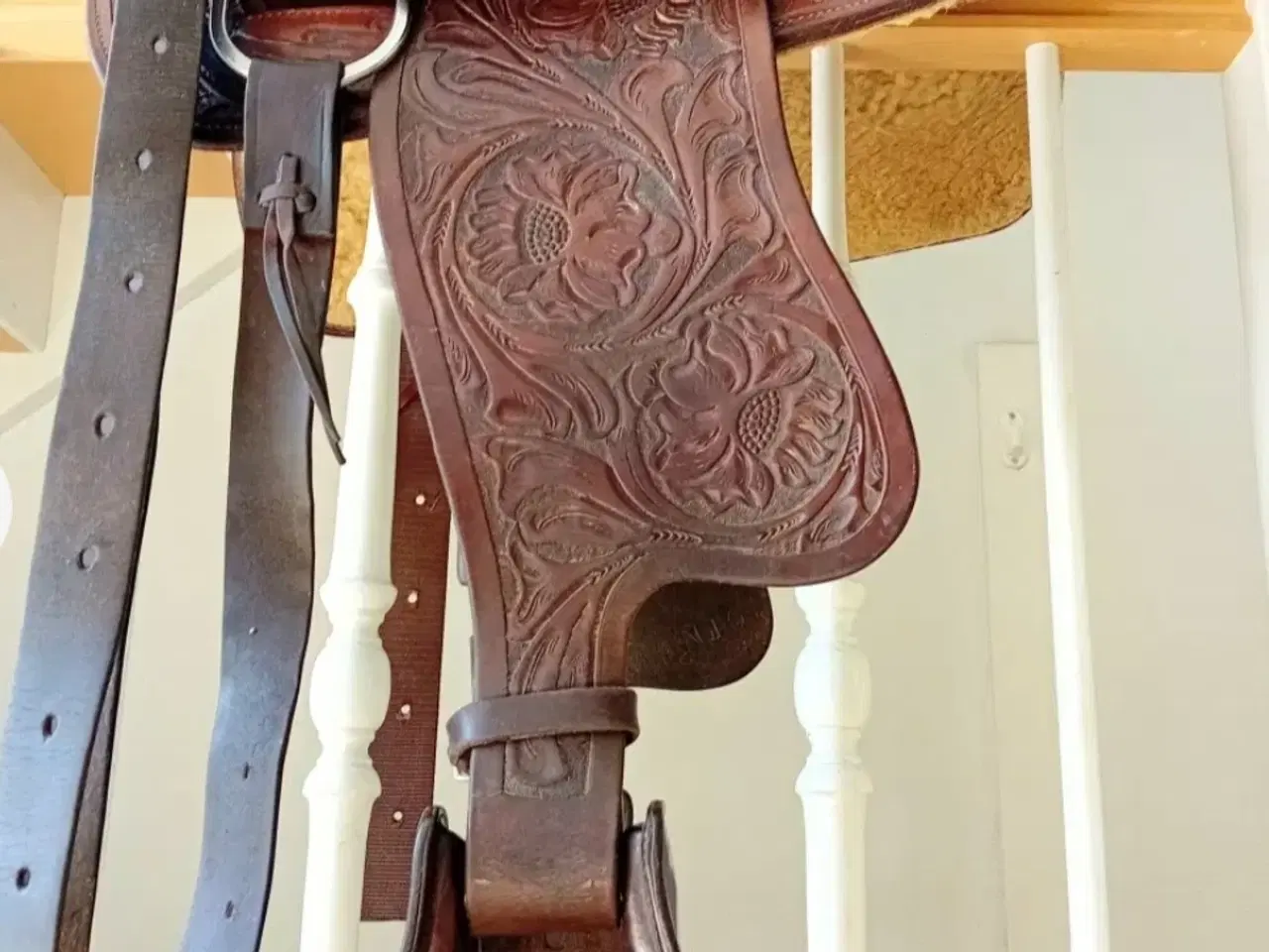 Billede 1 - Smuk western sadel. 