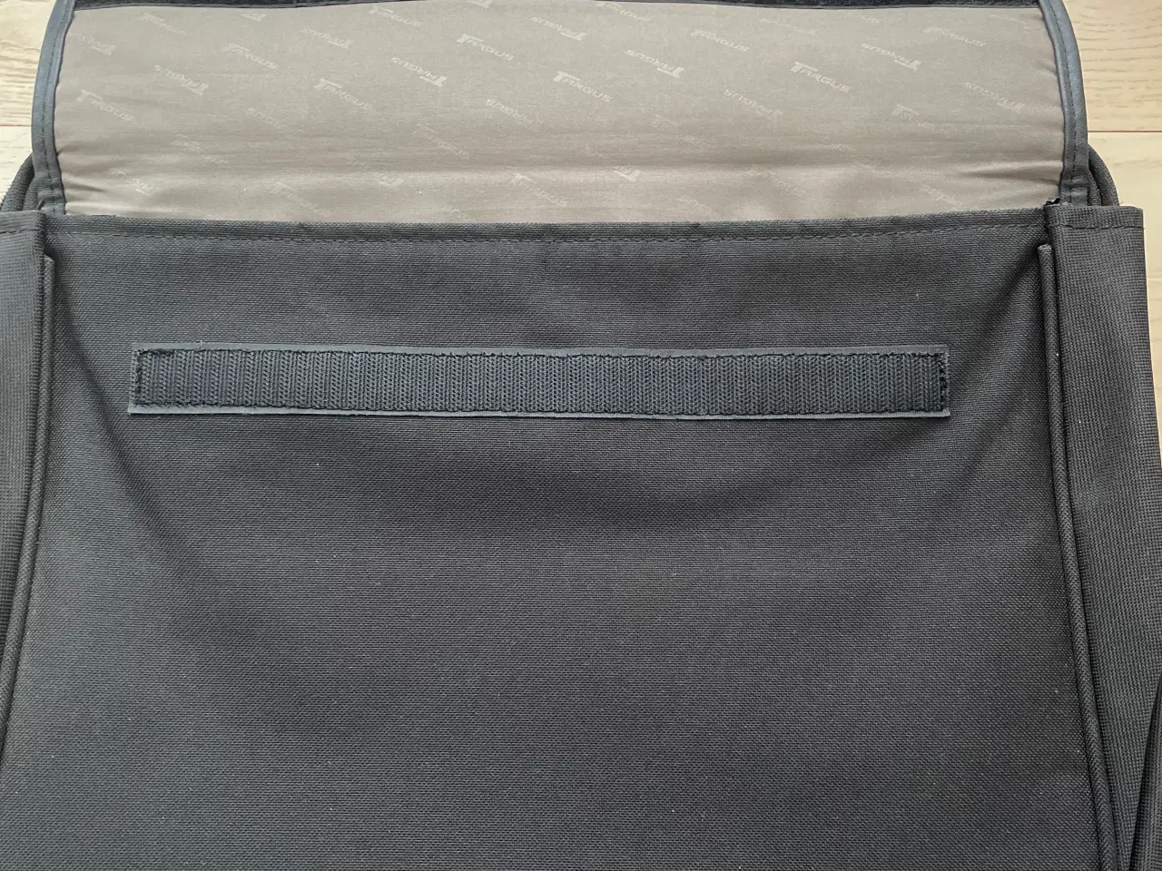 Billede 3 - Targus computertaske med skulderrem 