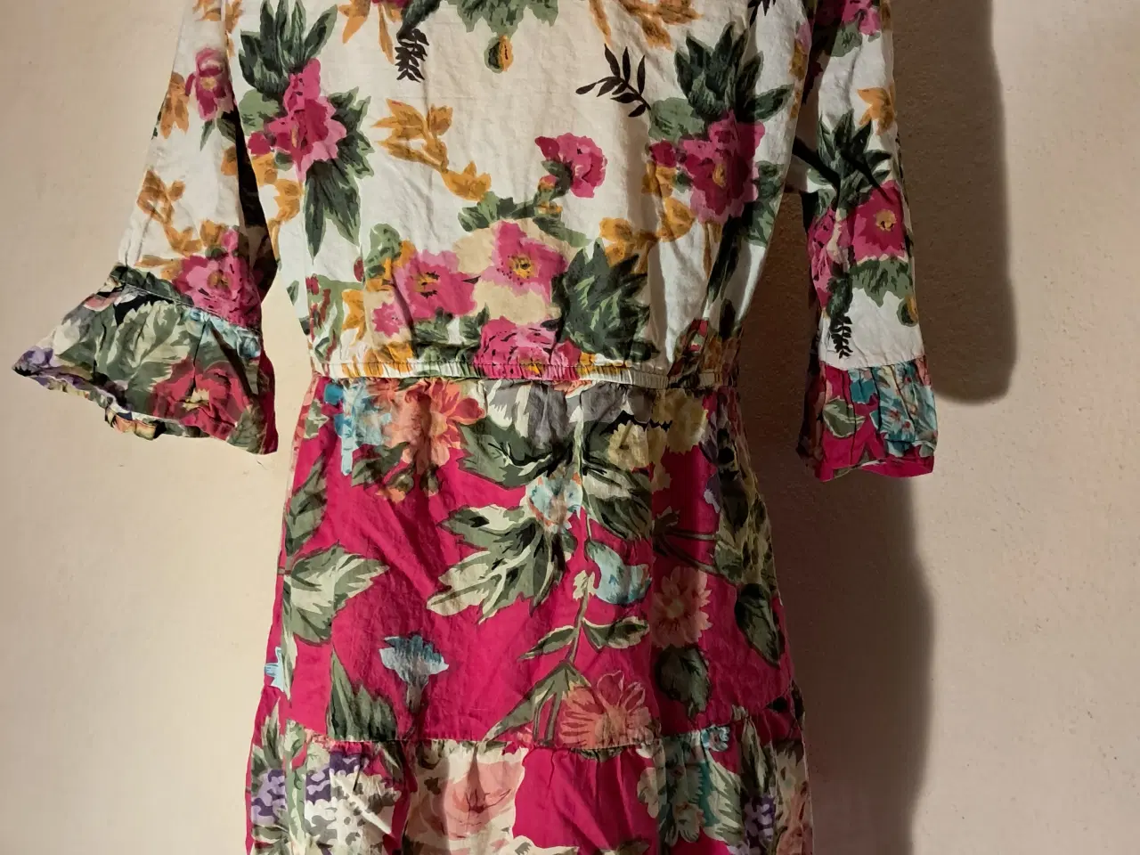 Billede 3 - Cellbes str. 38/40 bluse