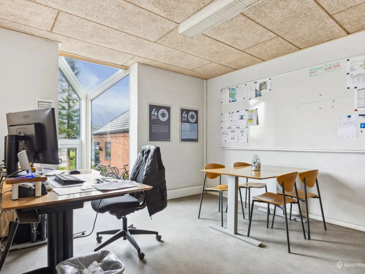 Billede 4 - Lagerhaller til leje i Odense – 7 911 m² lager- og logistikejendom med 10 porte