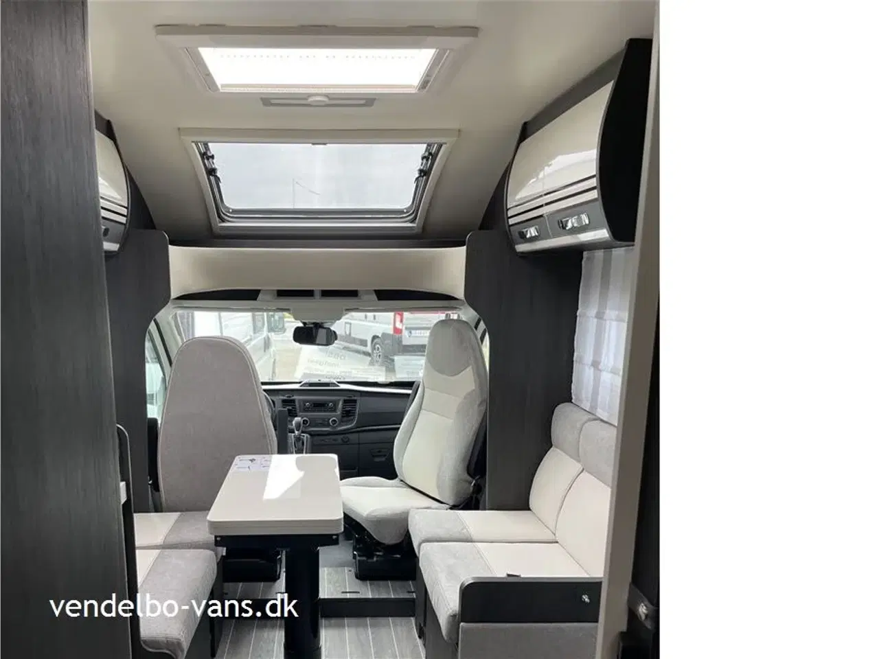Billede 14 - 2026 - Rollerteam Kronos 287P Comfort Power Selekt   Egoistcamper med enkeltsenge og Face2Face siddegruppe