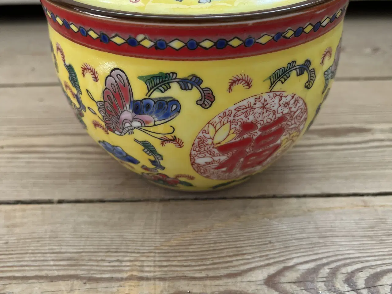 Billede 3 - Kinesisk gul krukke med låg