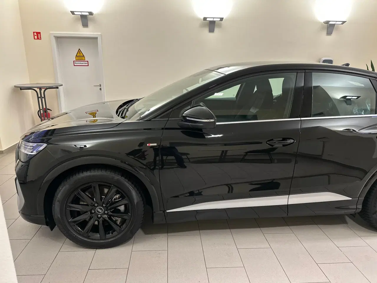 Billede 2 - Audi Q4 e-tron 45 S-line Sportback quattro