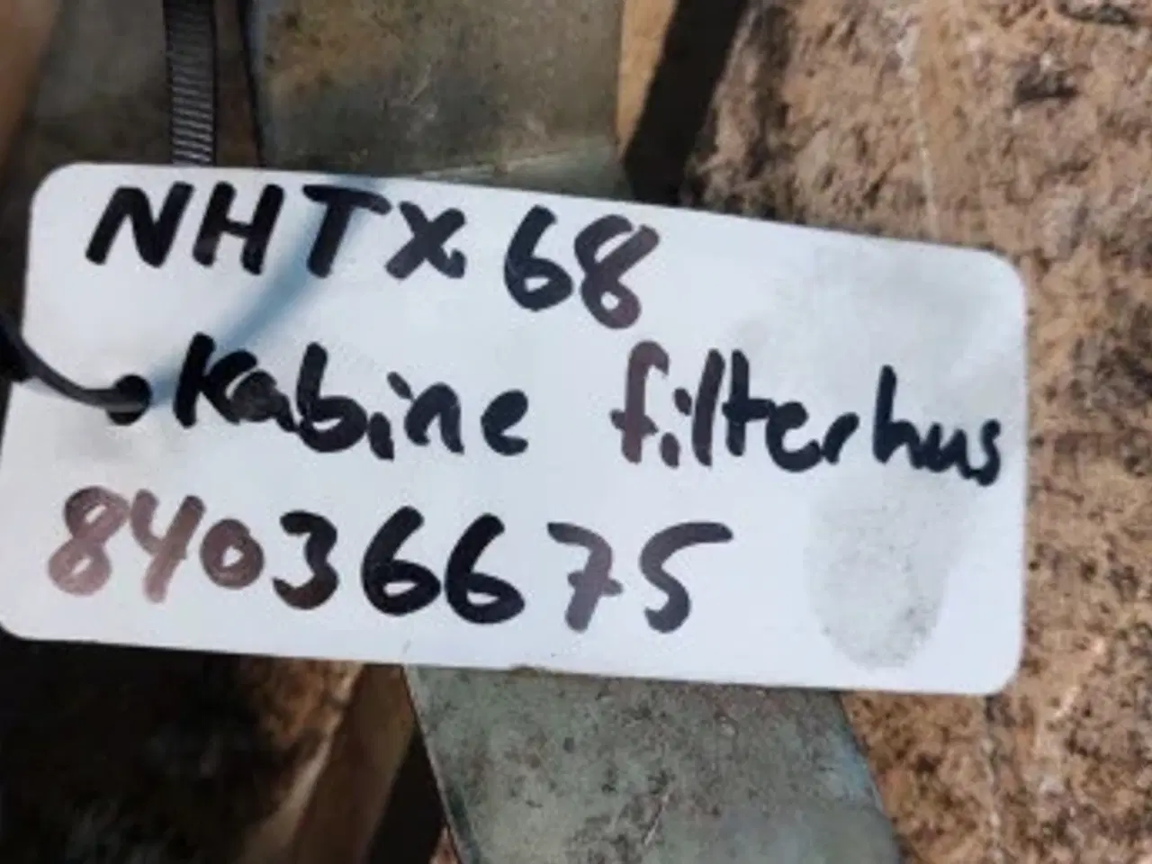 Billede 2 - New Holland TX68 Kabine filterhus 84036675