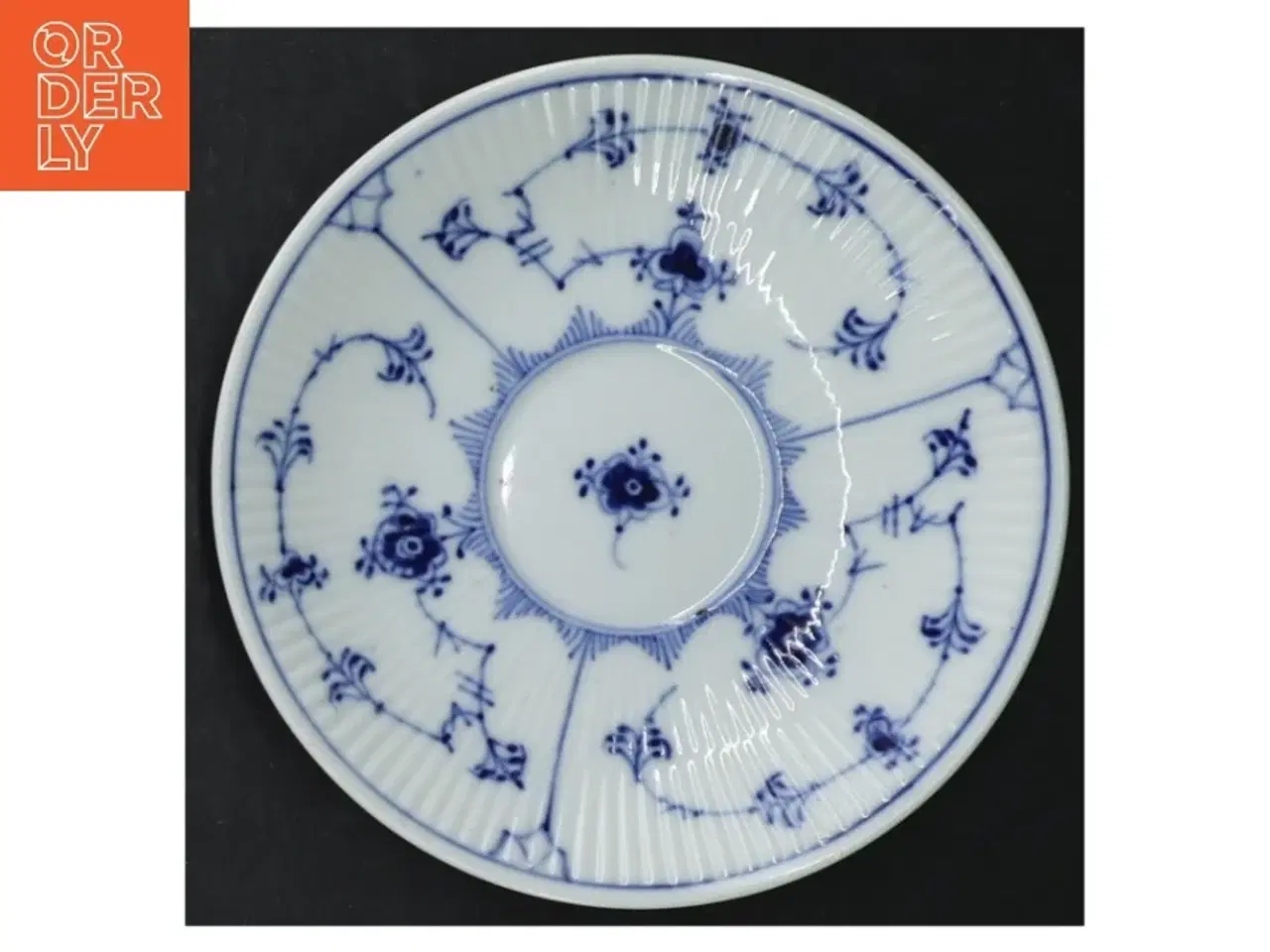 Billede 4 - Blåt og hvidt porcelænsmønster tallerken, musselmalet fra Royal Copenhagen (str. Ø. 14,5 cm)