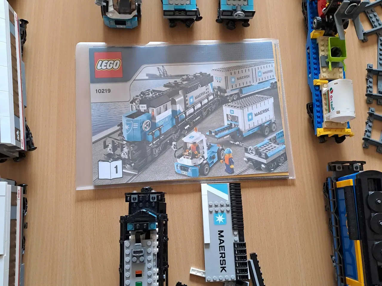 Billede 1 - MAERSK LEGO TOG. 