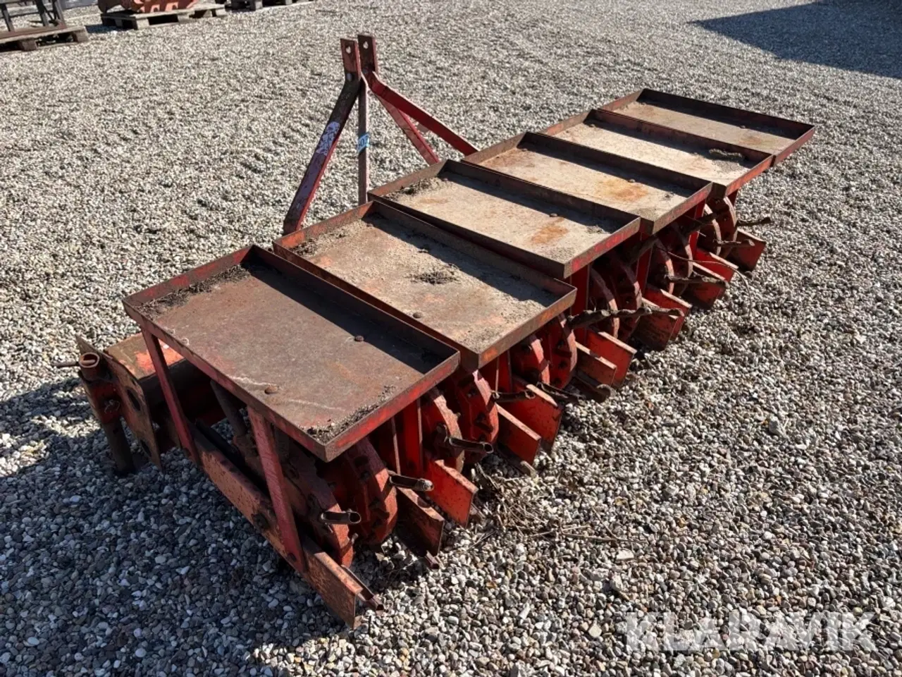 Billede 4 - Prikler til græsplæne Jacobsen