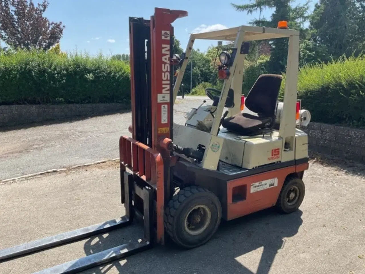 Billede 6 - Nissan 1500 Kg gastruck  med Nissan H 20 Motor