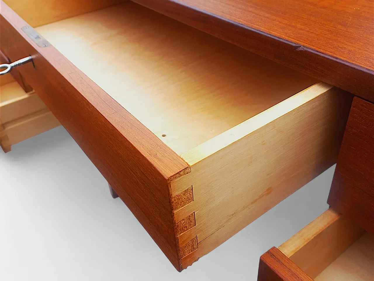 Billede 7 - Skrivebord i teak – dansk design, ca. 1950–60’erne