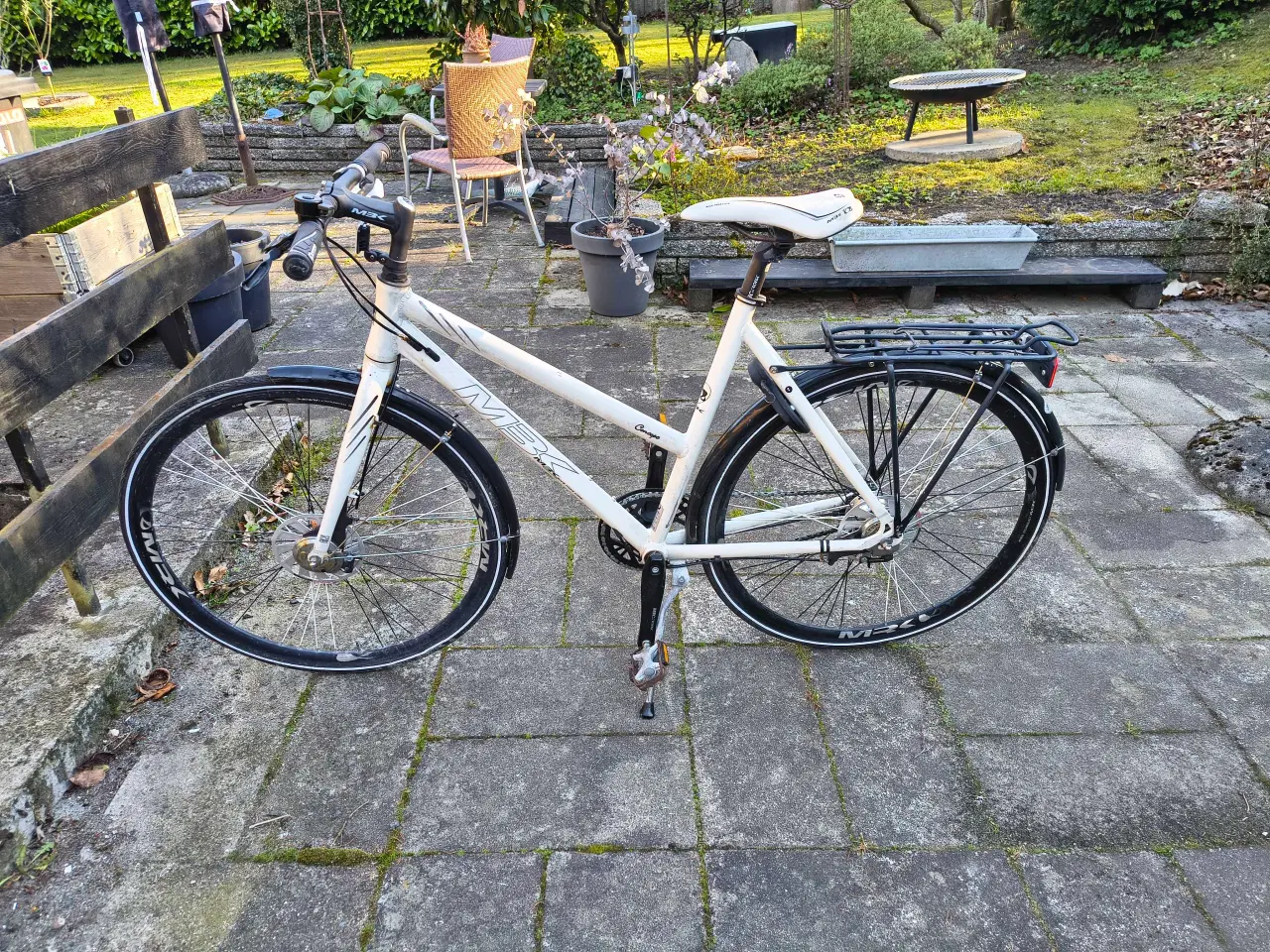 Billede 2 - MBK damecykel 