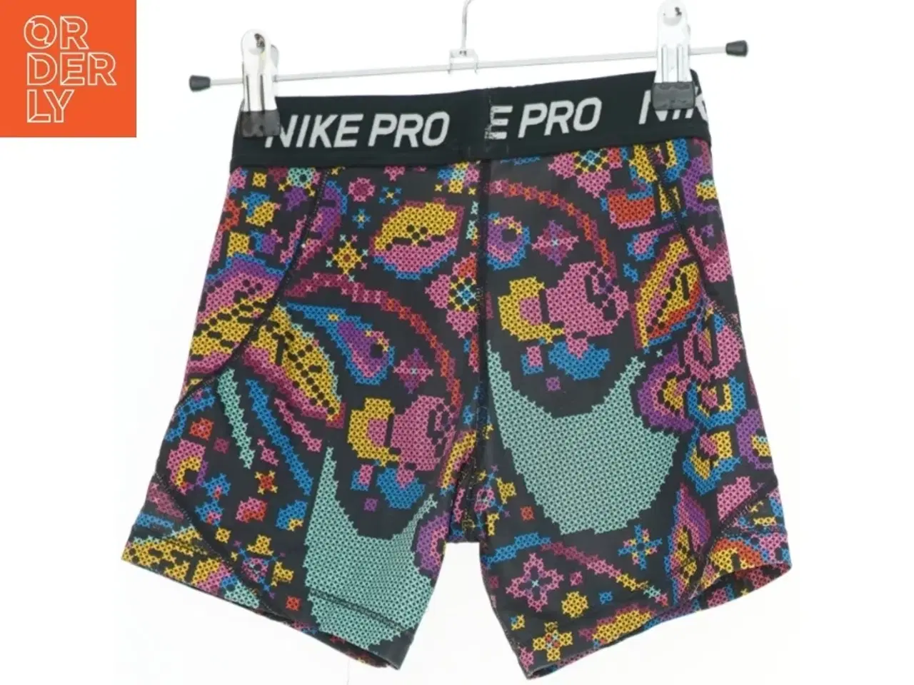 Billede 2 - Nike Pro shorts med pixelmønster fra Nike (str. M)