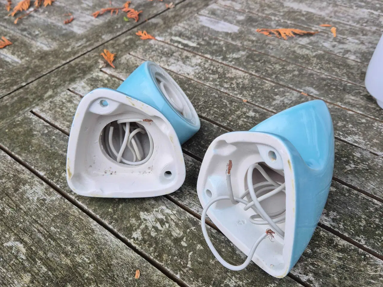 Billede 9 - Smukke lyseblå Ifö badeværelseslamper 