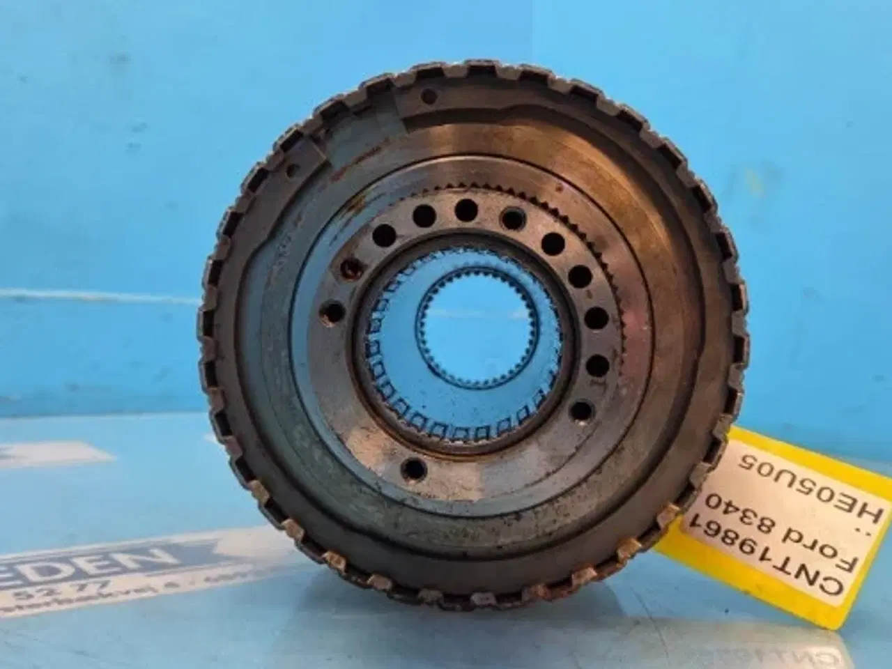 Billede 13 - Ford 8340 Koblinghus 82016096