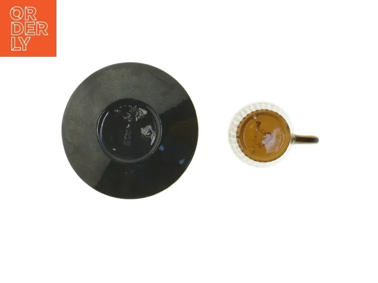 Billede 5 - Retro Kaffekop med underkop (str. Tallerken. ø. 11,5 cm. kop. ø. 5,5 cm. længde. 5,5 cm)