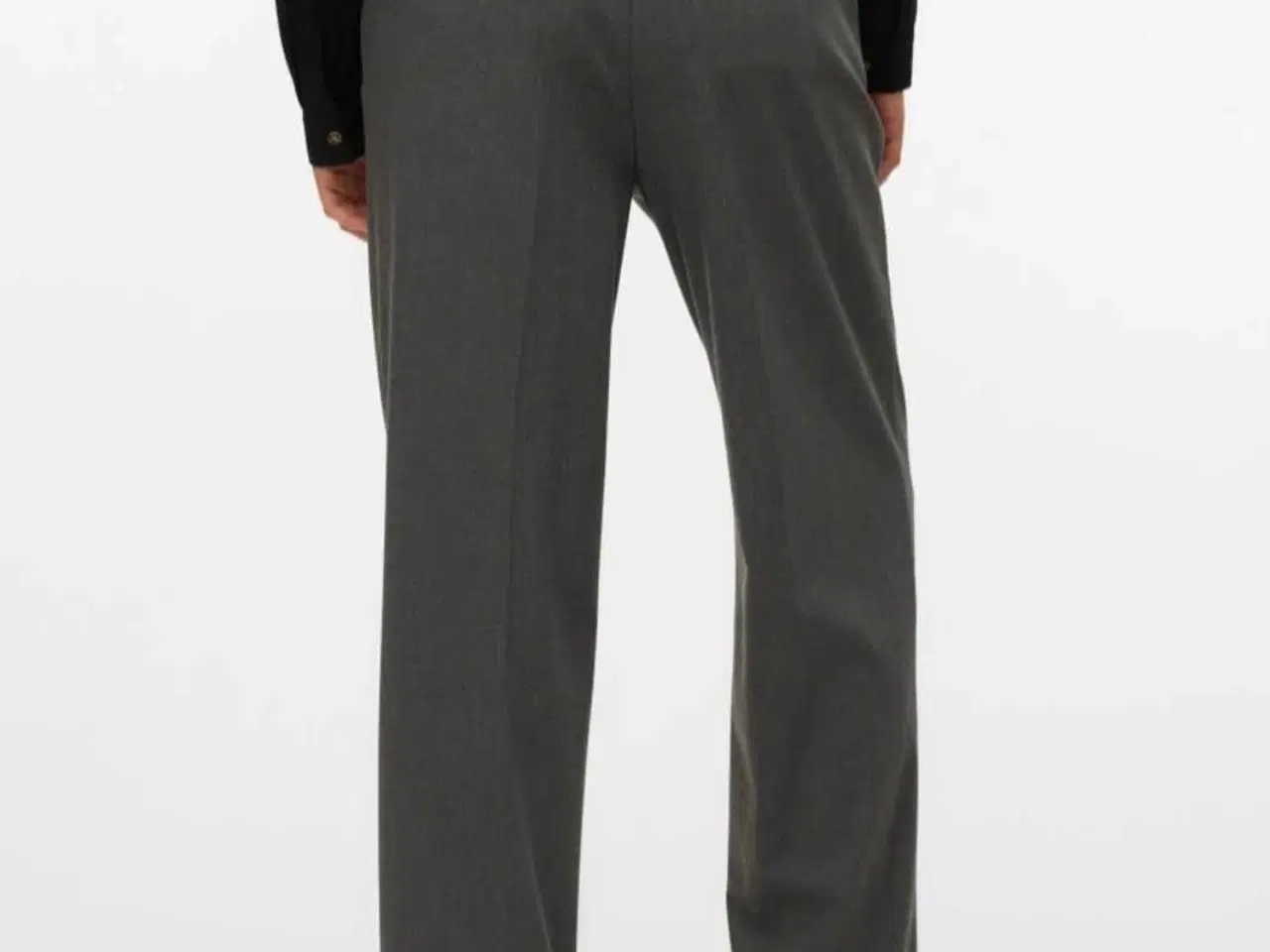 Billede 12 - Vero Moda habitbukser med brede ben 😊