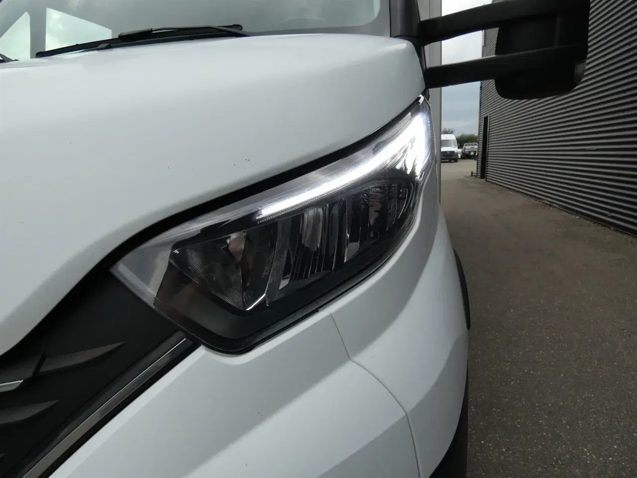 Billede 18 - Iveco Daily 35S18 4100mm 3,0 D 180HK Ladv./Chas. 8g Aut.