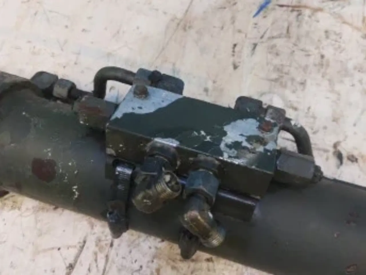 Billede 6 - Hydrema 806 Sideforskydnings Cylinder 200141